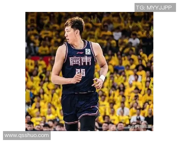 周琦重返赛场展现实力引发球迷热议未来发展值得期待