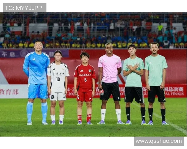 加克波的崛起之路：从青涩少年到足球场上的闪耀明星