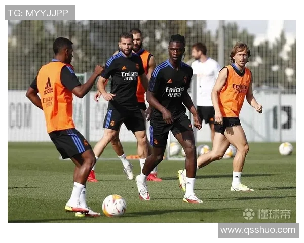 格雷米奥与累西的精彩对决分析及比赛前瞻展望