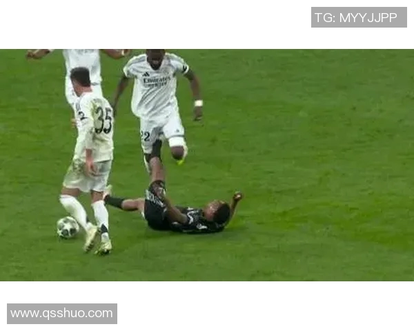 吕迪格的足球之路:从青涩小将到世界级后卫的蜕变与成长 吕迪格的足球之路:从青涩小将到世界级后卫的蜕变与成长