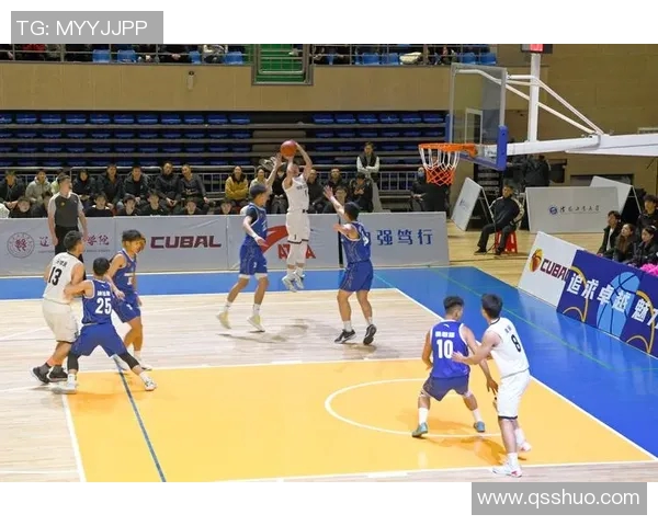 北大清华2015年CUBA篮球对决精彩回顾与赛场风云变幻分析